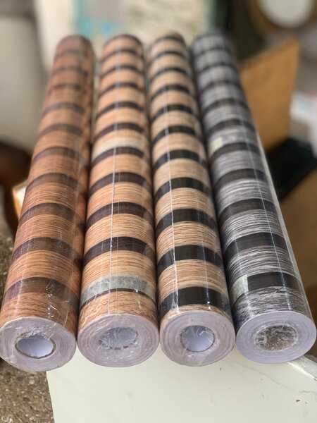 Fluted design wall sticker