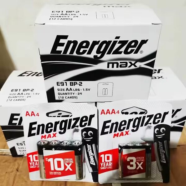 CARTON DE 48 PILES ENERGIZER