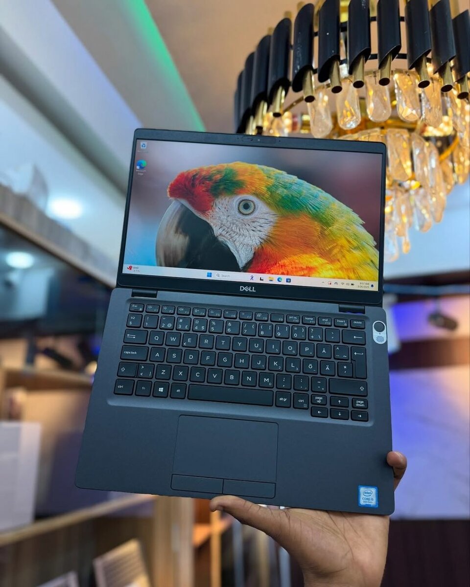 Dell Latitude 5300 intel core i5 16GB RAM 256SSD