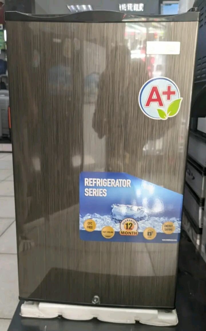 Réfrigérateur combiné moderne