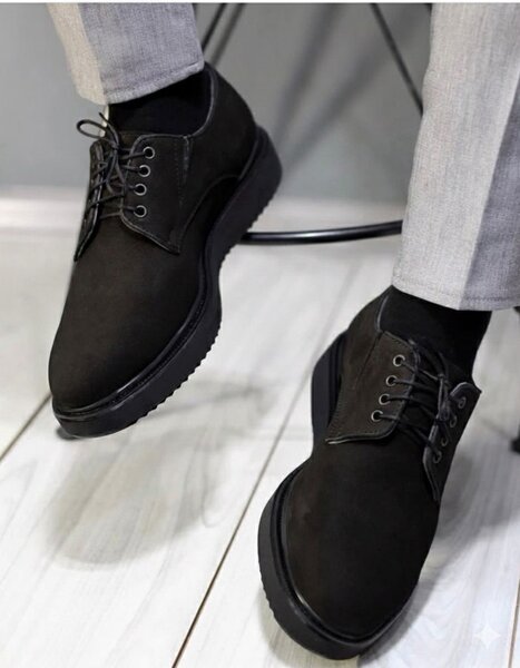 derby moderne En cuir noir