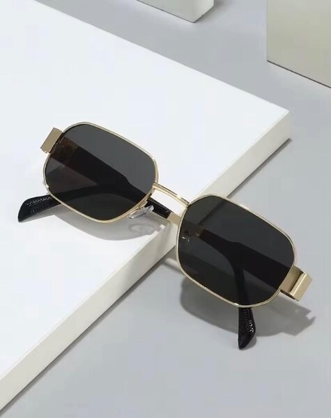 Lunettes de soleil élégantes