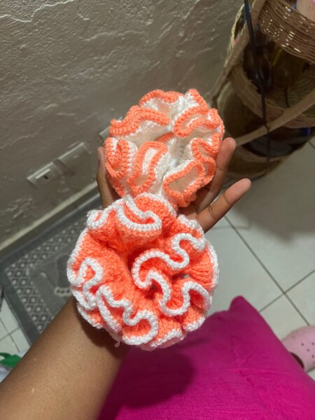 Chouchou en crochet coloré