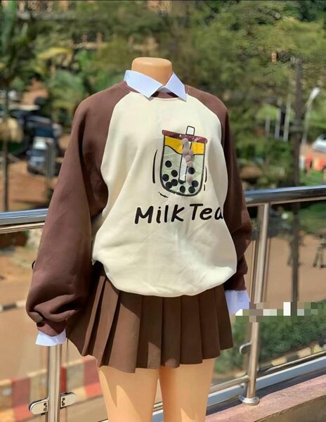 Shirt hoodie with pleated skir