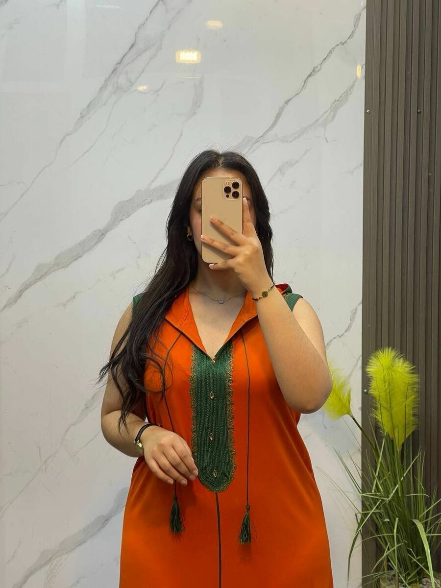 Robe élégante sans manches