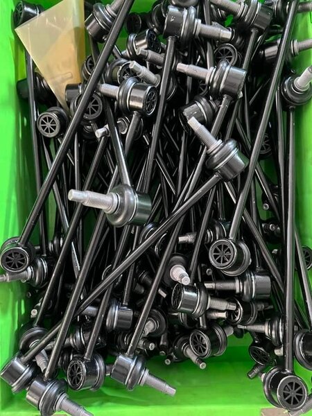 Suspension parts   Balljoints,stabulizer link and tierodend