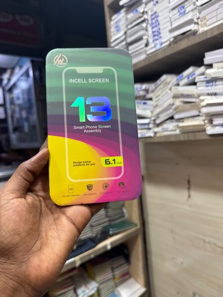 Écran iPhone 13 Simple