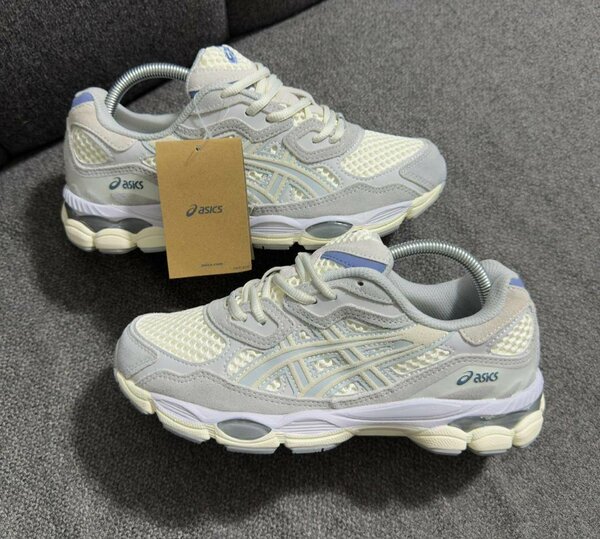 Baskets ASICS( hommes&femmes)