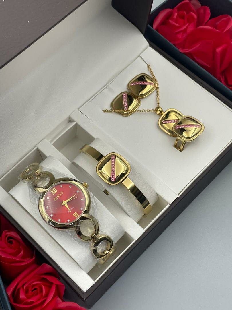 Set de Montre et Bijoux Élégants