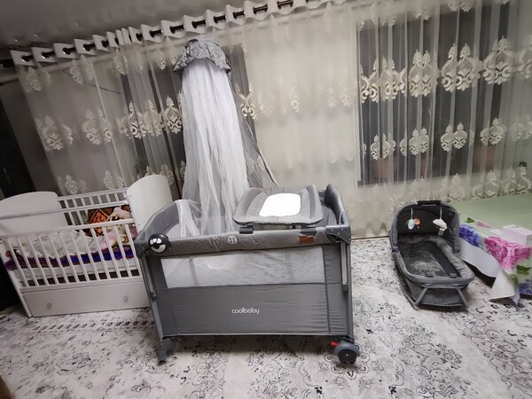 Продаю спальней приставной манеж от Cool baby