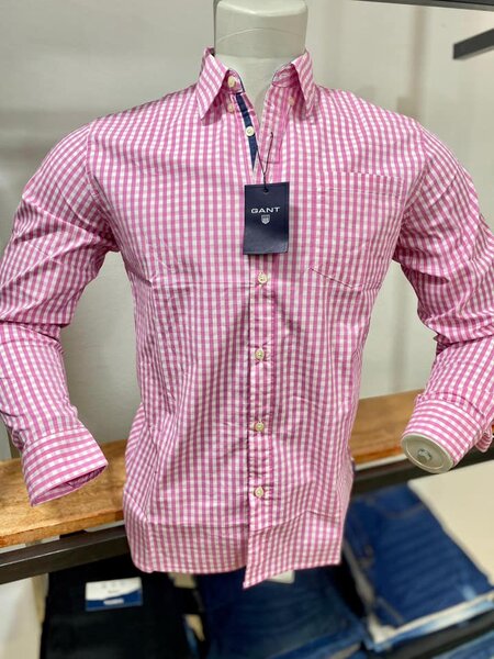 pink shirt men