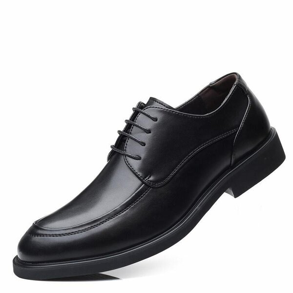 Lace up Oxfords shoes