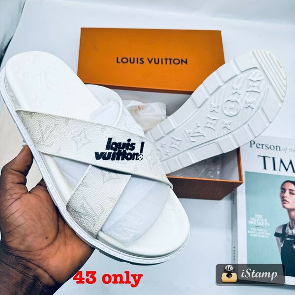 Flip flops and slippers