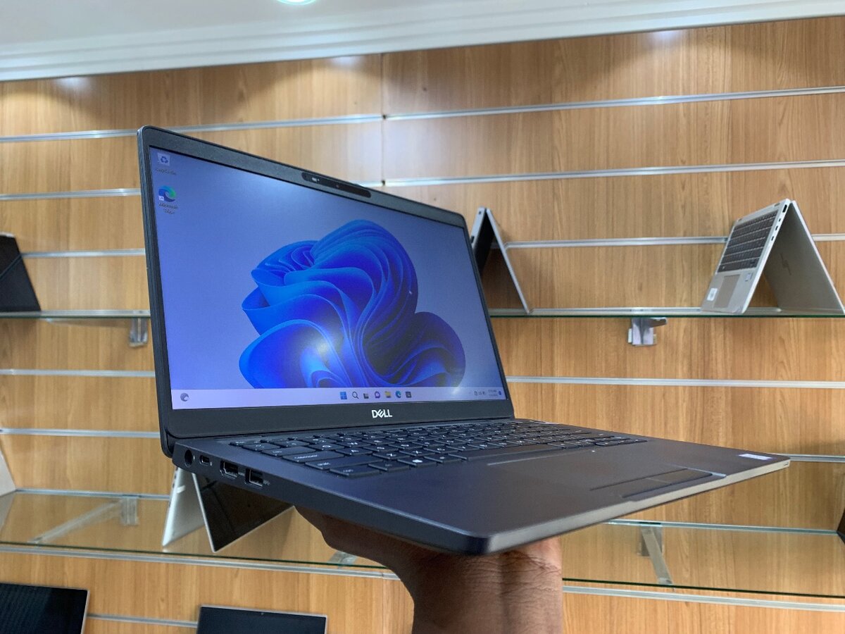 DELL LATITUDE 5300 - TOUCH