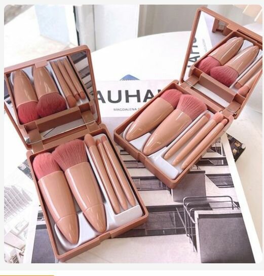 Pinceau pour maquillage du visage