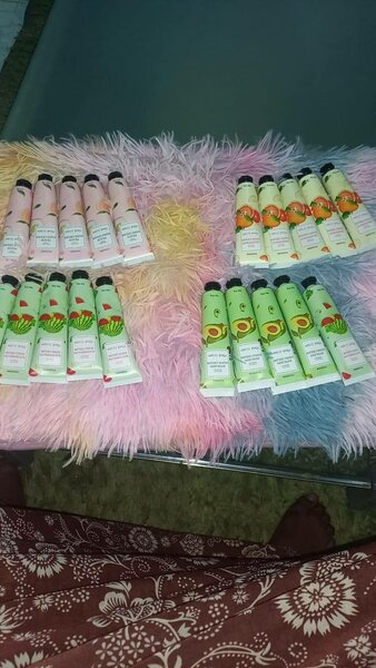 Fruit Scented Hand Cream Set