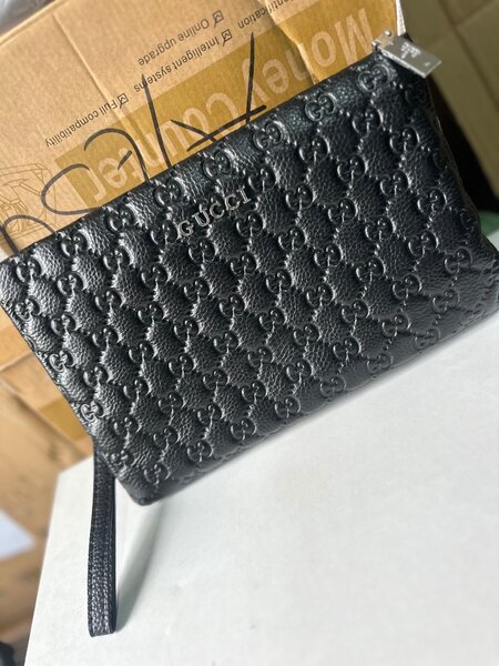 Men leather clutches