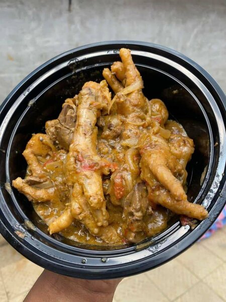 Patte de poulet +alloco