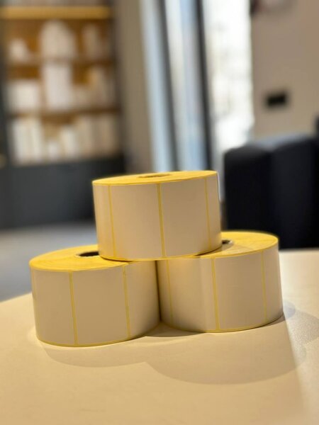 Термотрансферная этикетка самоклеющаяся 58х40(1500эт