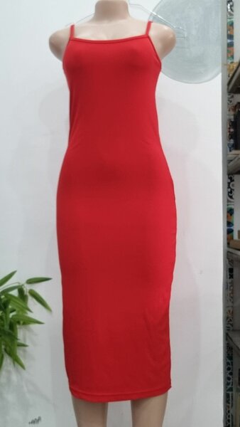 Robe Longue Rouge Élégante