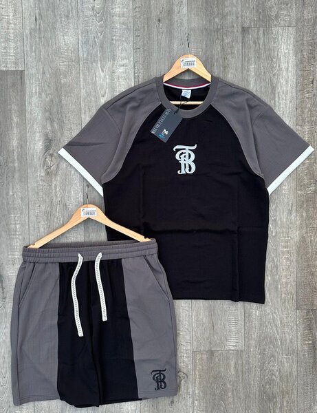 Ensemble de sport tendance pour hommes