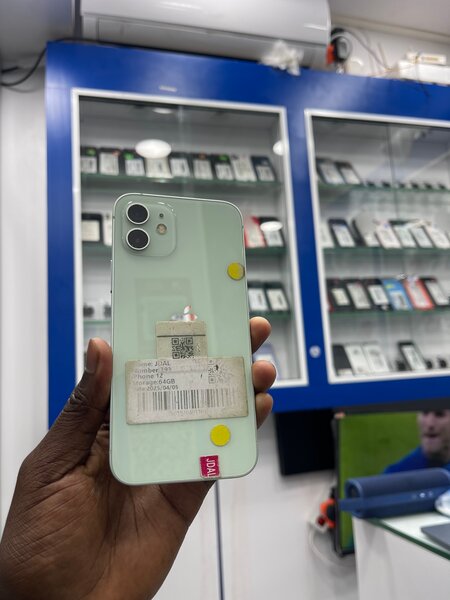 iPhone 12 d'occasion