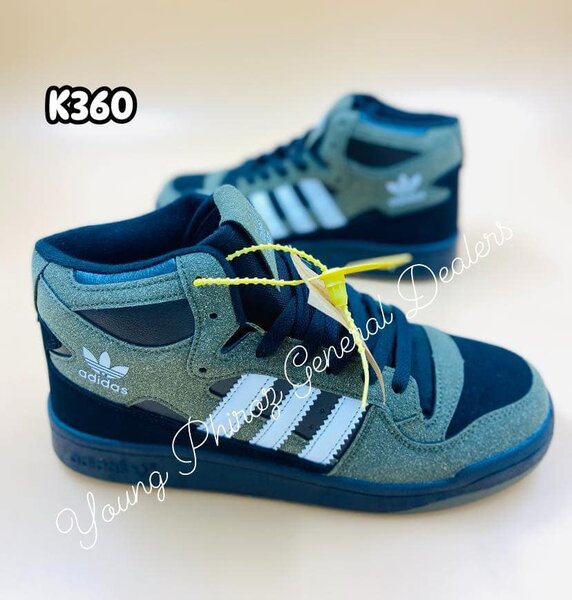Good Quality Sneakers Size: 40-45 