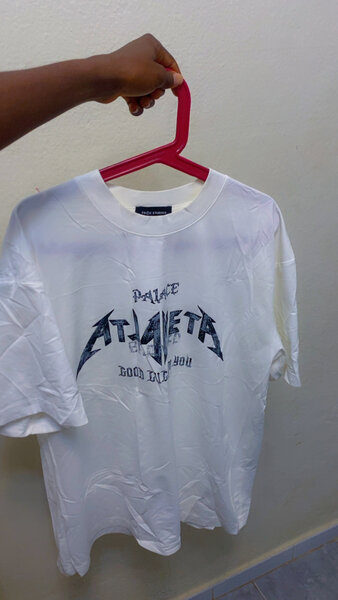 T-shirt blanc imprimé tendance