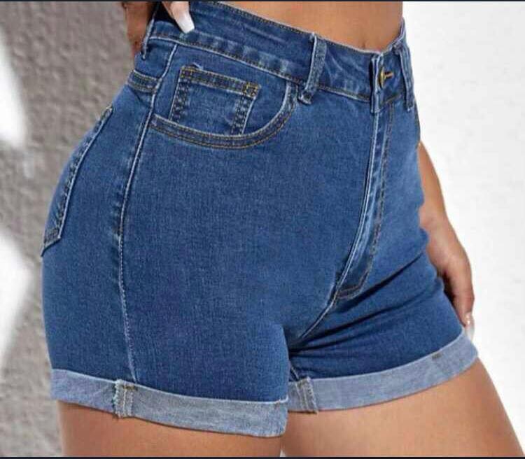 Ladies denim shorts