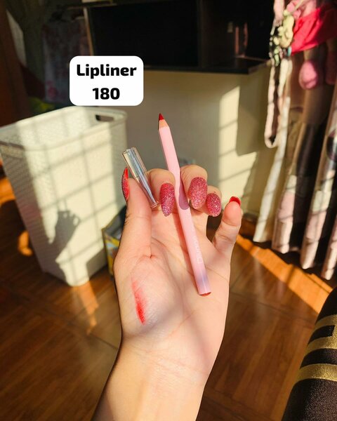 Lipliner