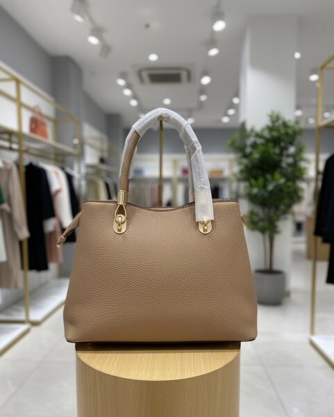 Sac élégant en cuir