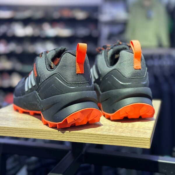 Термо кроссовки размер 40-44