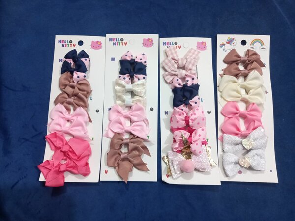 Hair bow clips (1 pack 8 ribbon hair bow clips)