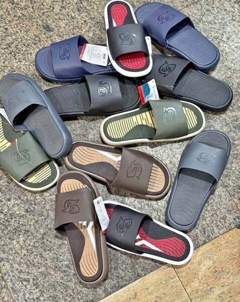 Claquettes unisexes confortables