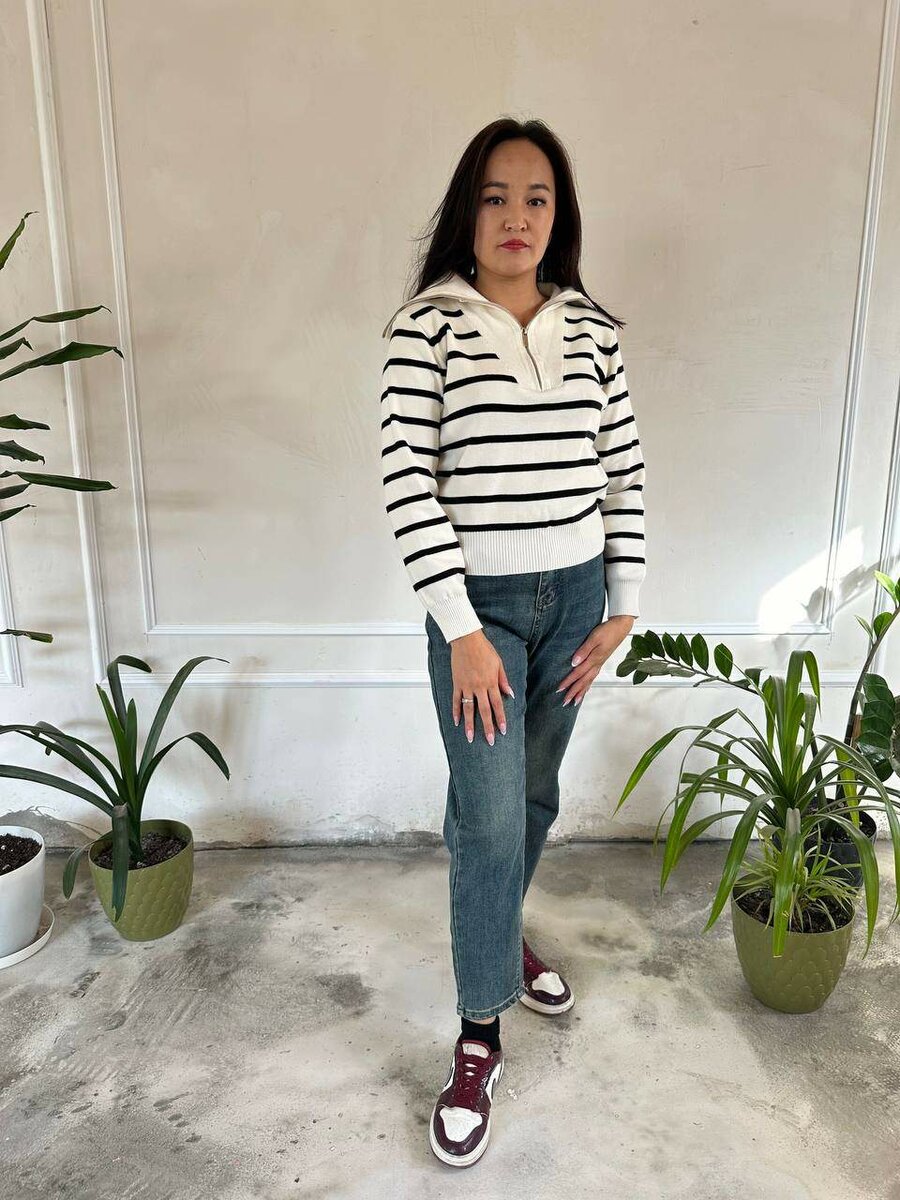 Толстовка и полузамок