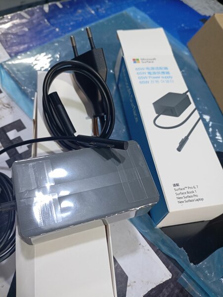 Microsoft Surface charger for Pro4/5/6/7