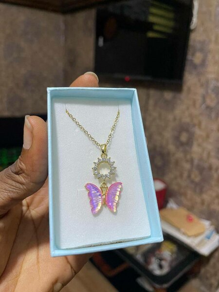 Ladies Necklace
