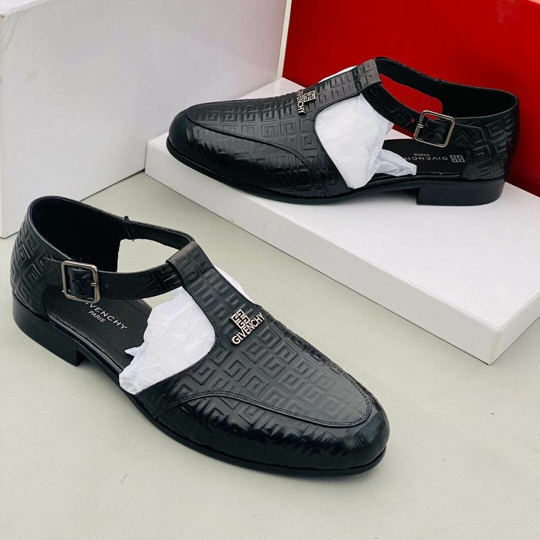 Solid Leather Executive Shoes