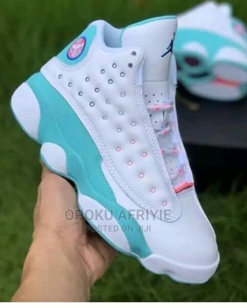 Jordan 13 retro Gs Aurora green