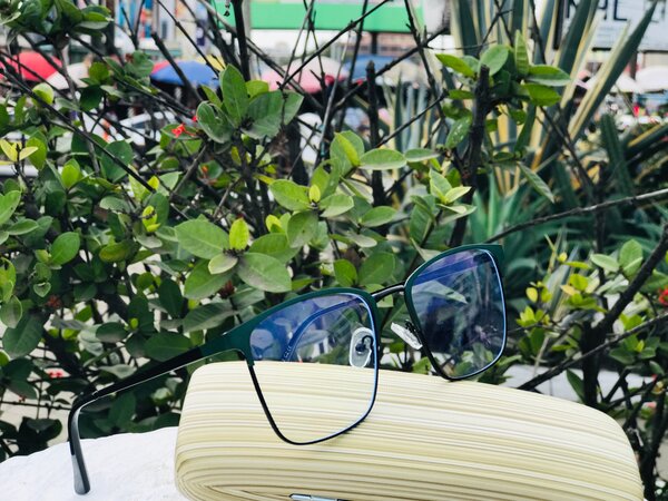 Blue lens for computer