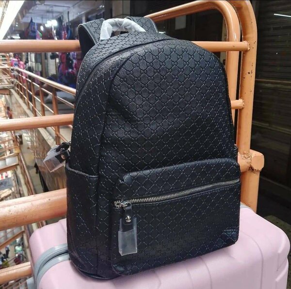 Sac à dos en simili cuir