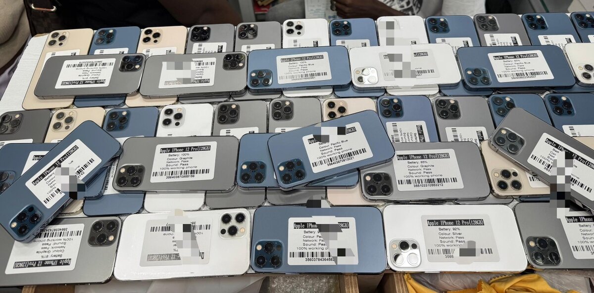 iPhone 12 Pro 128GO Quasi neuf