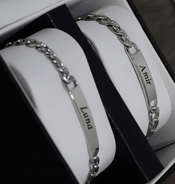 Bracelet en Acier Gravé