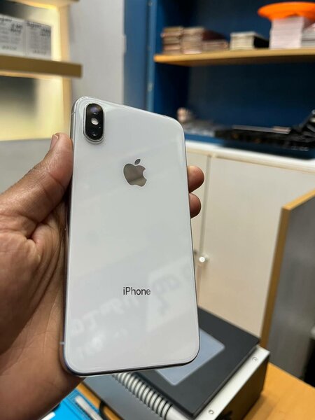 iPhone Xs 64g