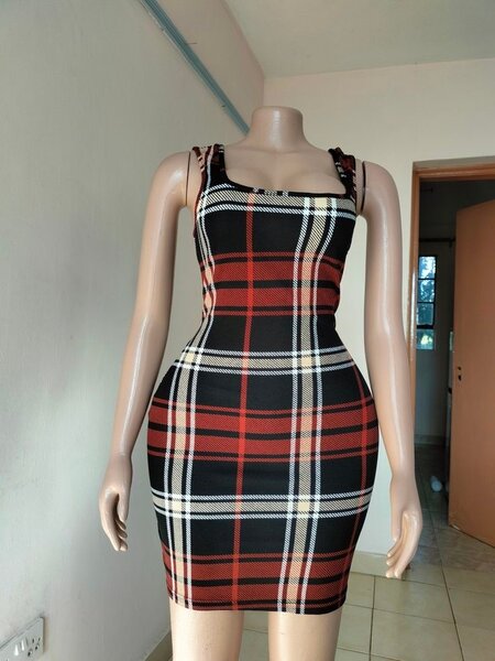 Robe à carreaux élégante