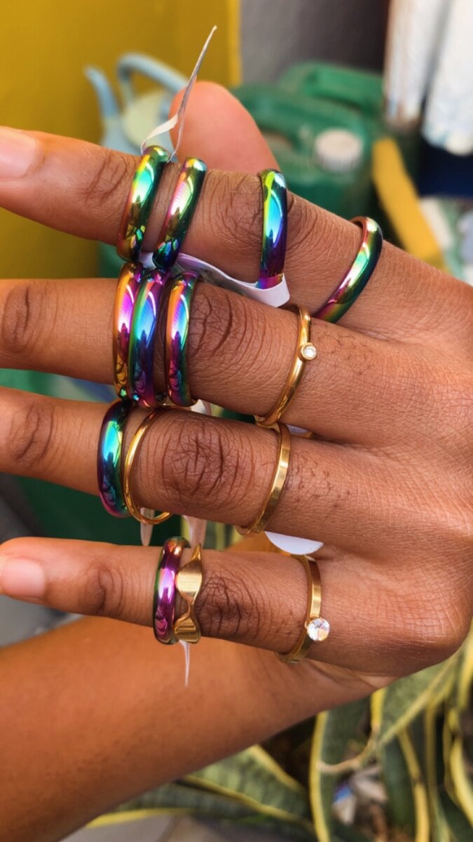 Bijou en acier inoxydable