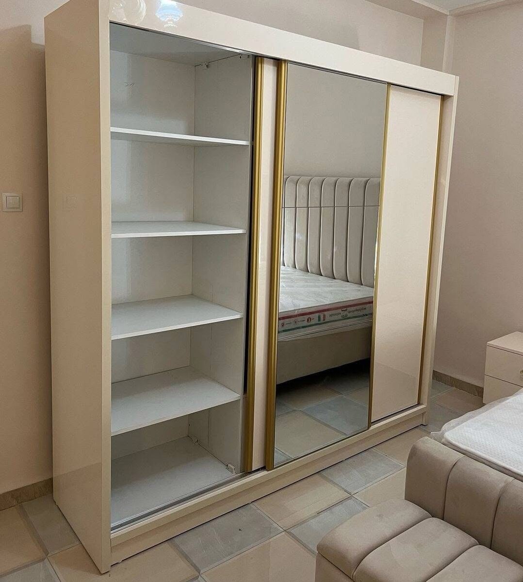 Placard de rangement chambre