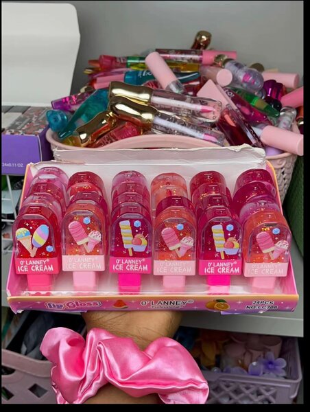 Gloss à lèvres hydratant