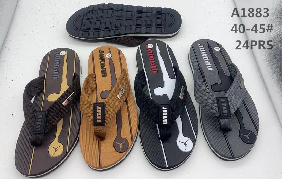 Sandales ADIDAS & JORDAN