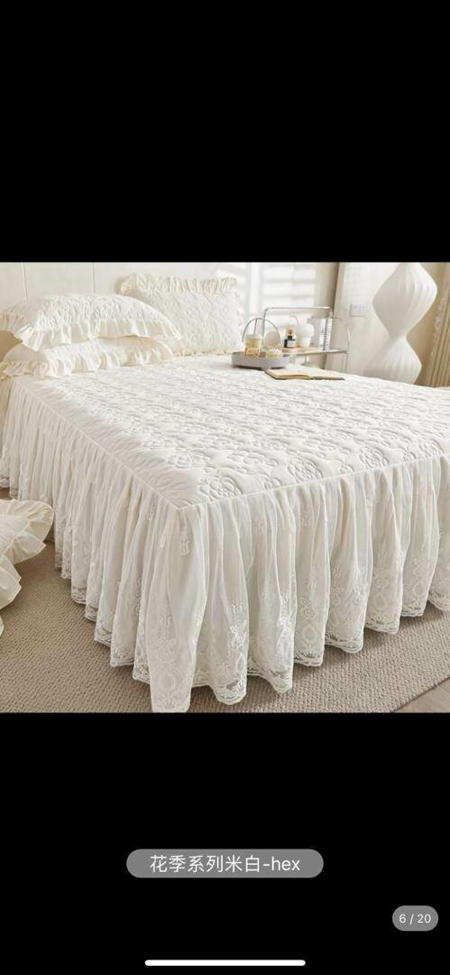 BEDSPREAD